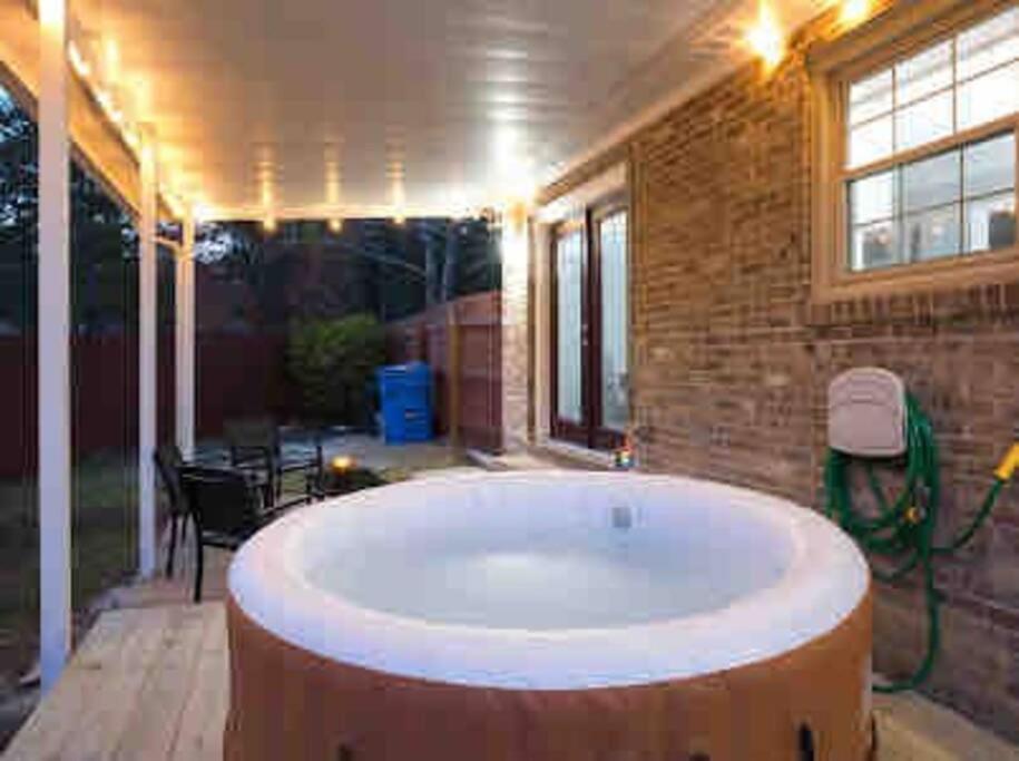 House In The Hills, Game Room, Fire Pit, Hot Tub 哥伦布 外观 照片