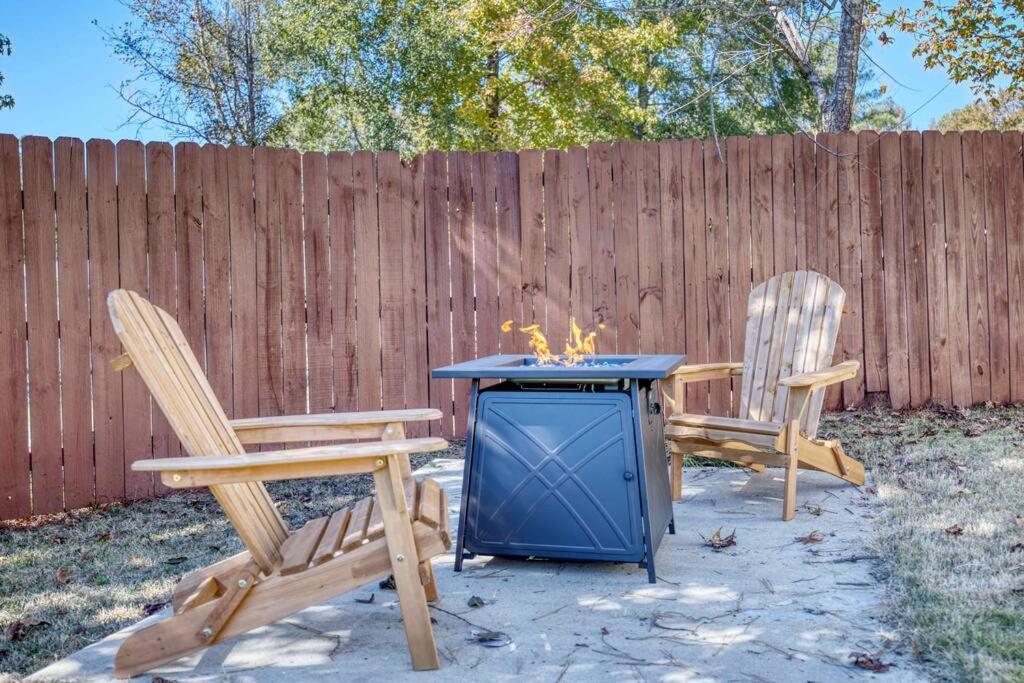 House In The Hills, Game Room, Fire Pit, Hot Tub 哥伦布 外观 照片