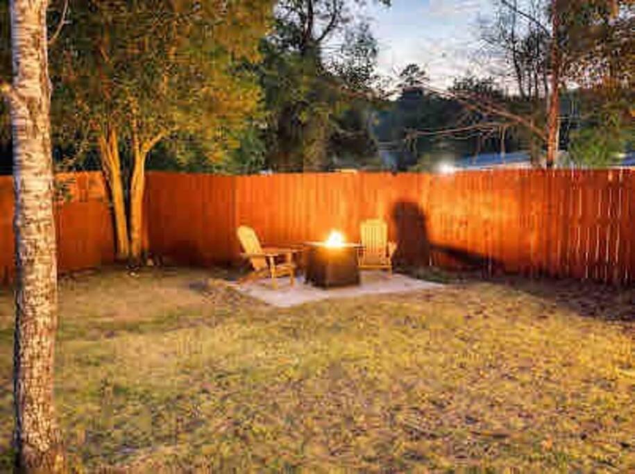 House In The Hills, Game Room, Fire Pit, Hot Tub 哥伦布 外观 照片